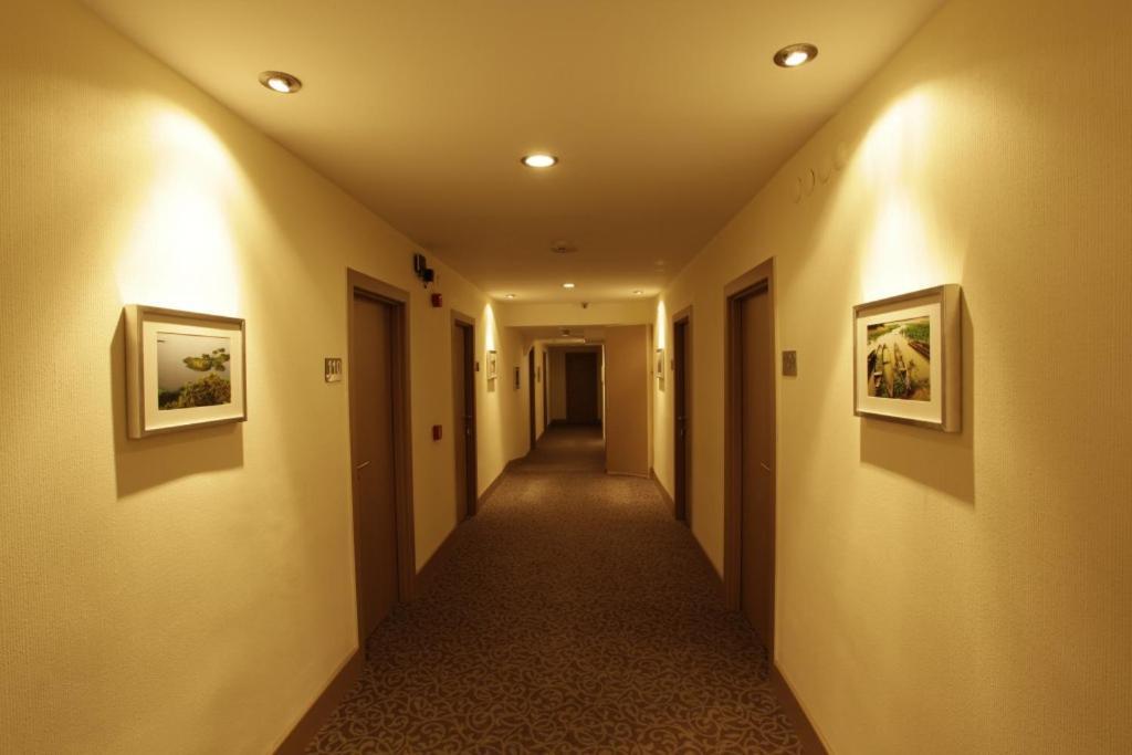 Sivas Hotel Nevv エクステリア 写真